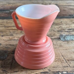 Vintage Hazel-Atlas Moderntone Platonite pink creamer and open sugar bowl set